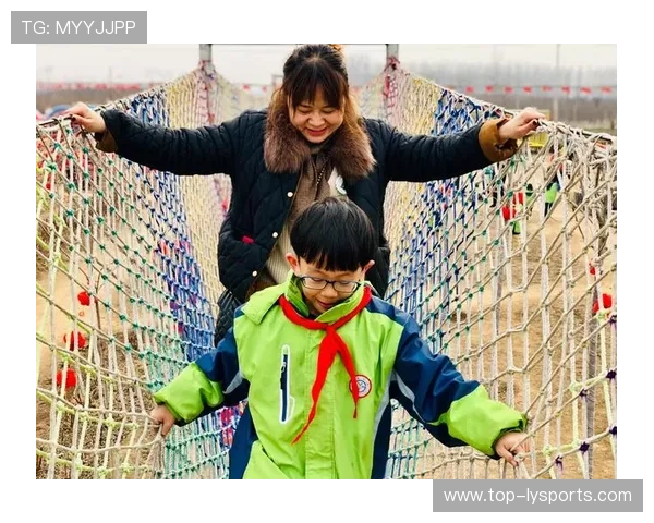 _全天候极限挑战：在不同天气中比拼速度_，极限挑战天气预报美女是谁